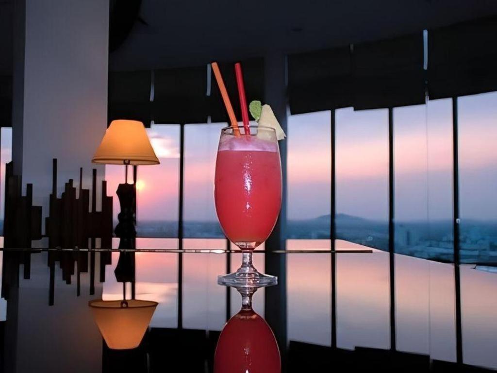 River City Hotel Mukdahan Zewnętrze zdjęcie